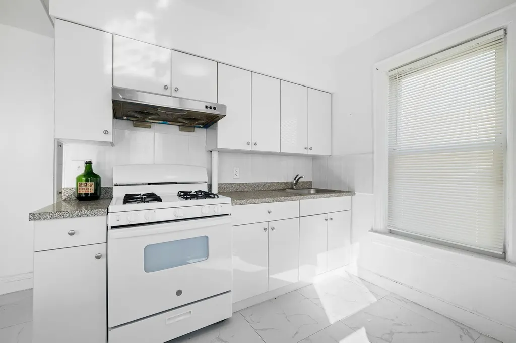 1562 Hering Avenue Bronx NY 10461