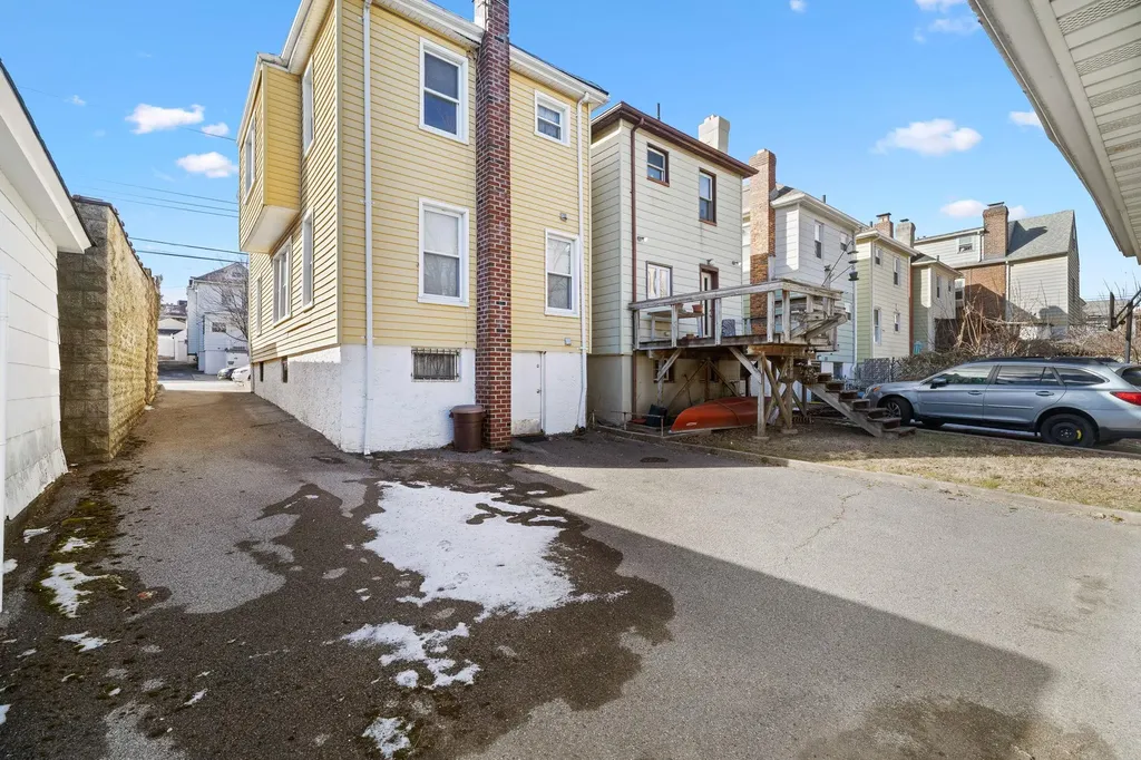 1562 Hering Avenue Bronx NY 10461
