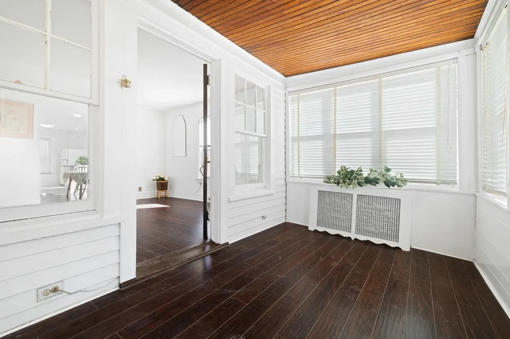 1562 Hering Avenue Bronx NY 10461