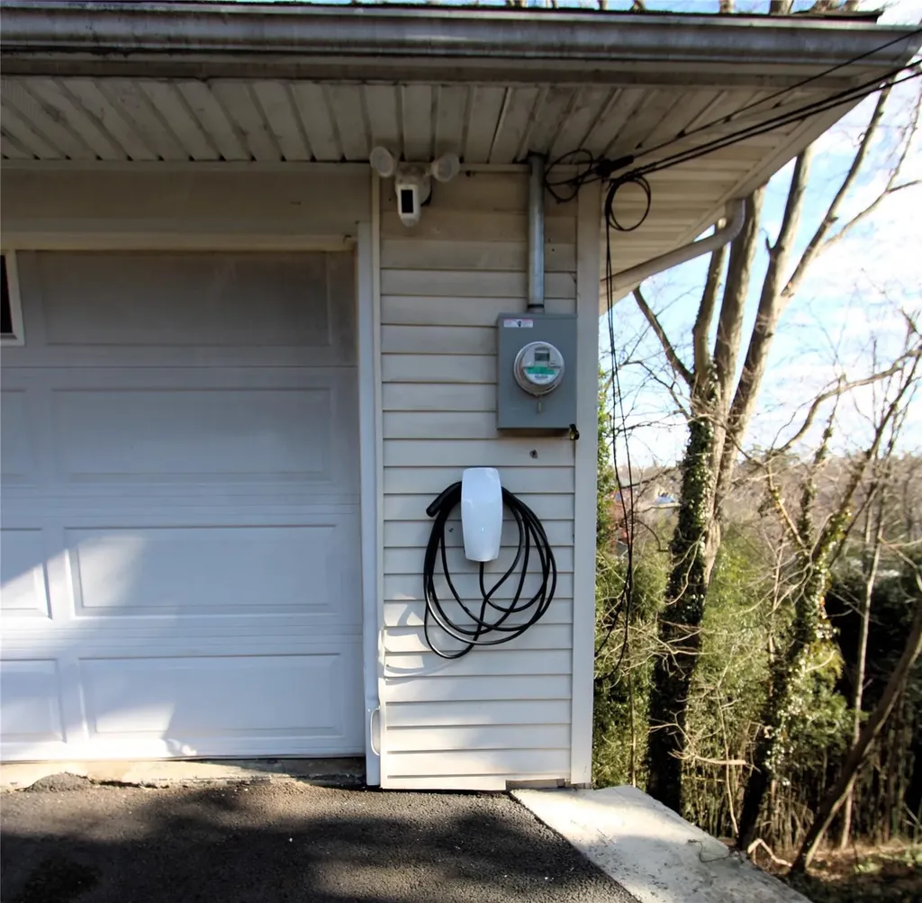 134 Cliffside Drive Yonkers NY 10710
