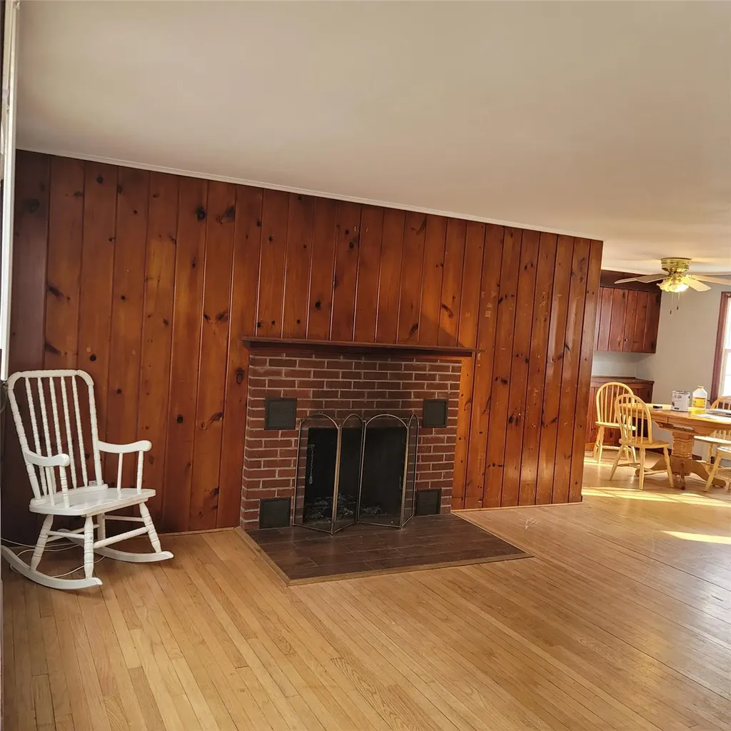 384 Oxhead Road Stony Brook NY 11790