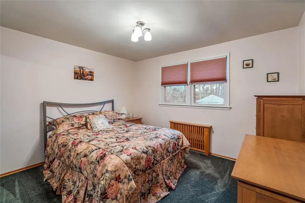 162 Reni Road Manhasset NY 11030