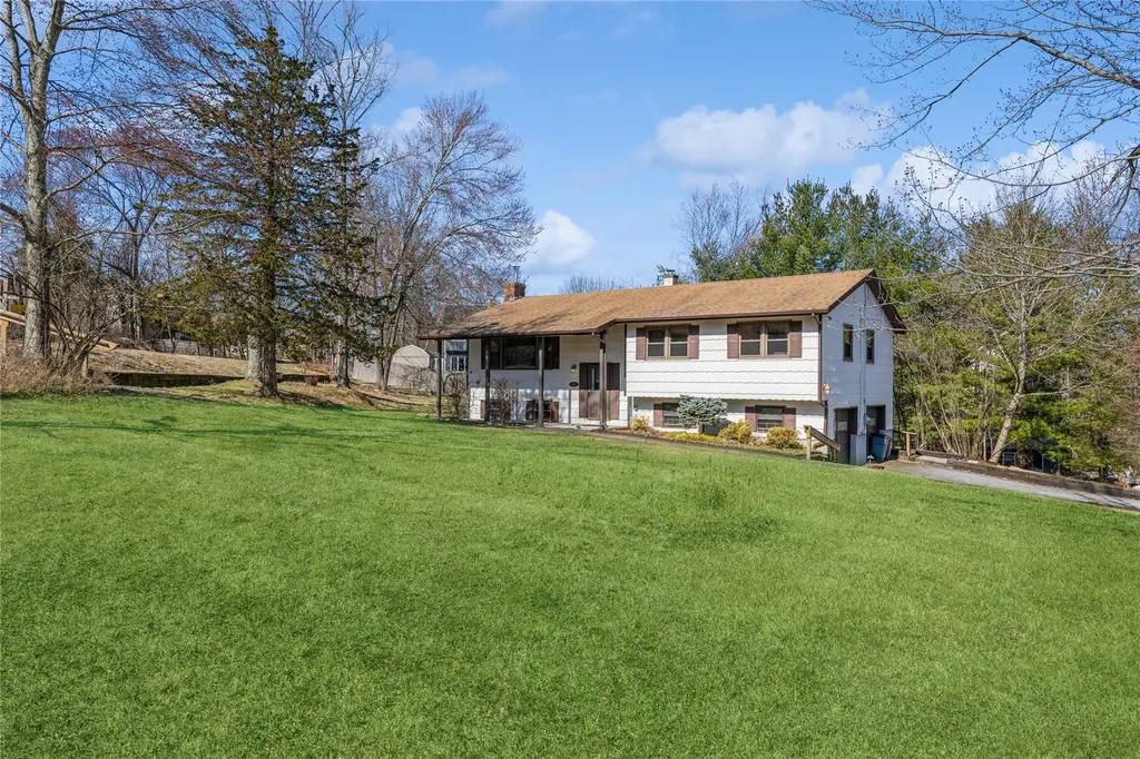 74 Interlochen Parkway Monroe NY 10950
