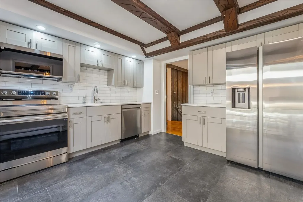 74 Interlochen Parkway Monroe NY 10950