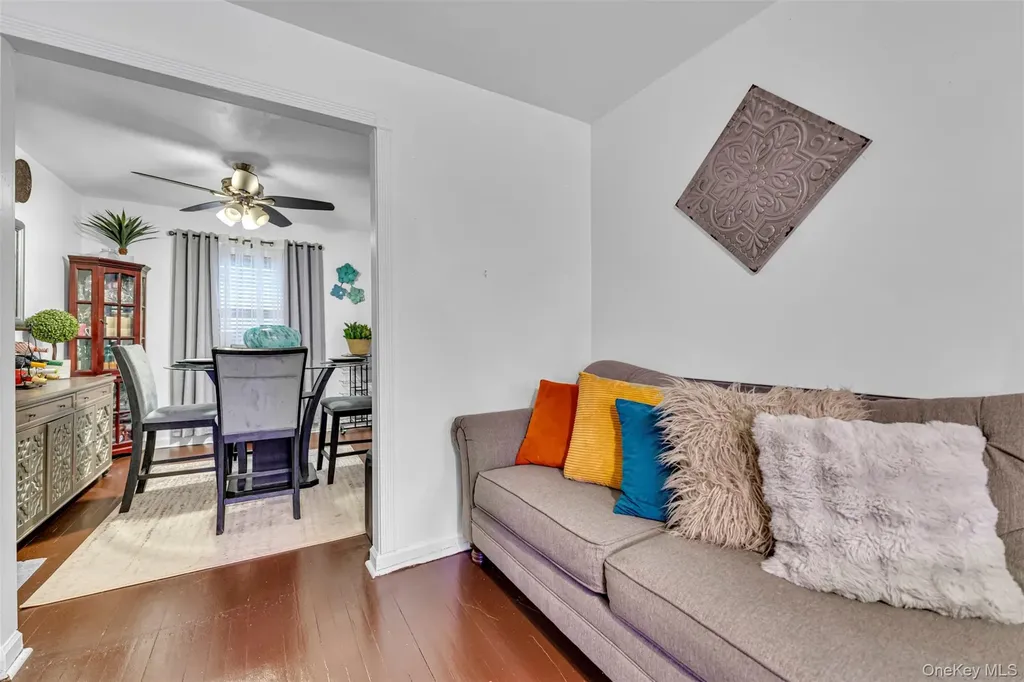 4059 Paulding Avenue Bronx NY 10466