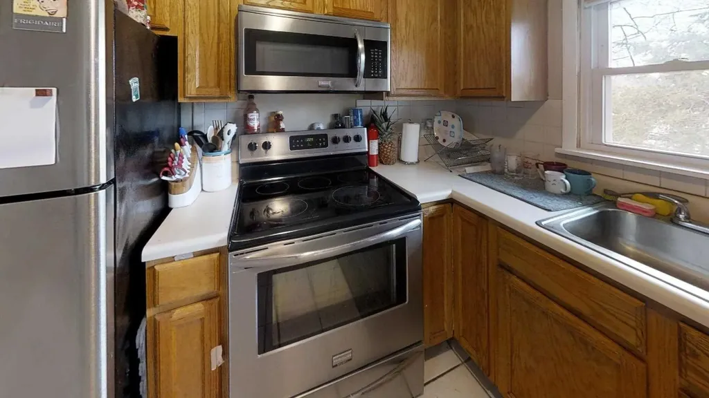 43 Lake Street Poughkeepsie NY 12601