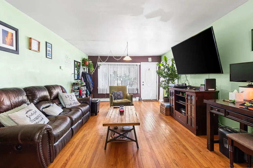 5514 Avenue L Brooklyn NY 11234
