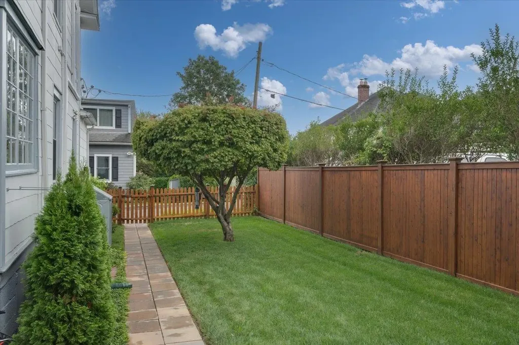 60 Orchard Avenue Rye NY 10580