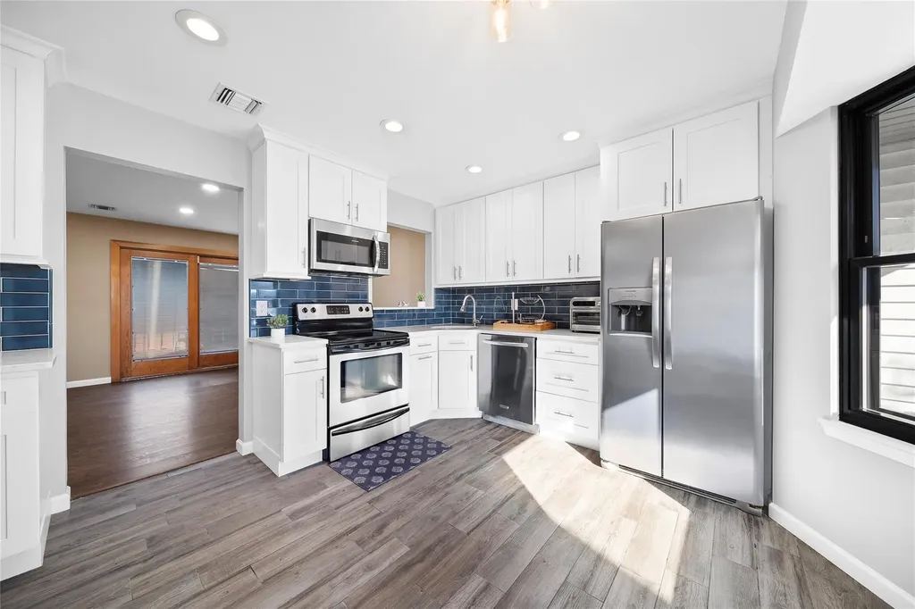 92 Scarlett Drive Commack NY 11725