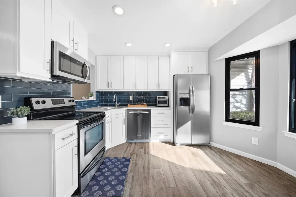 92 Scarlett Drive Commack NY 11725
