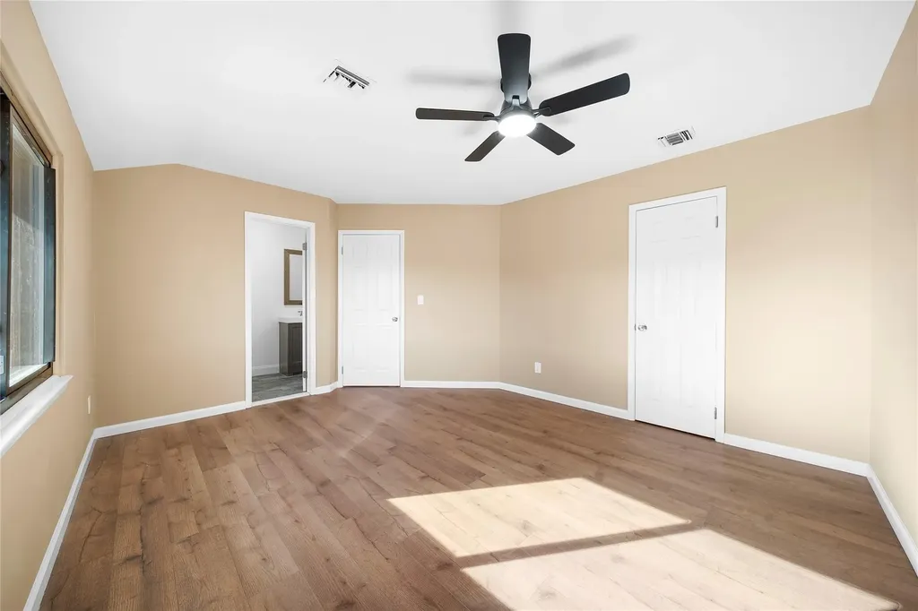92 Scarlett Drive Commack NY 11725