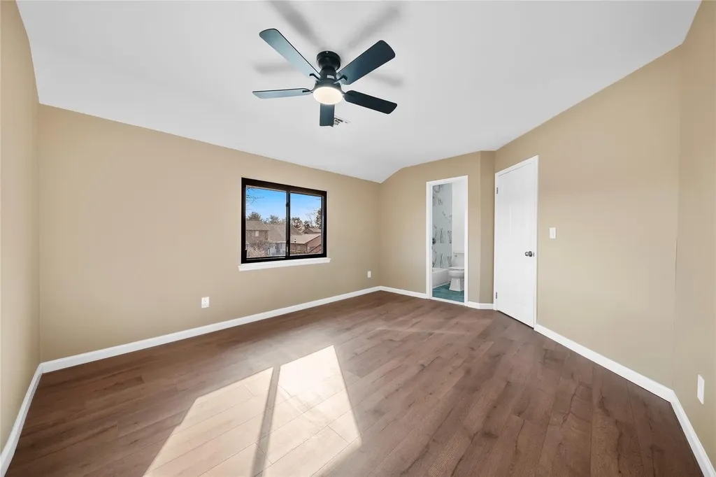 92 Scarlett Drive Commack NY 11725