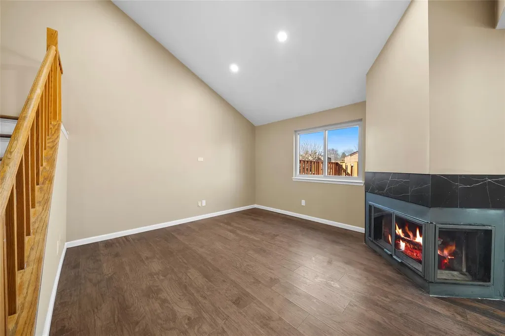 92 Scarlett Drive Commack NY 11725