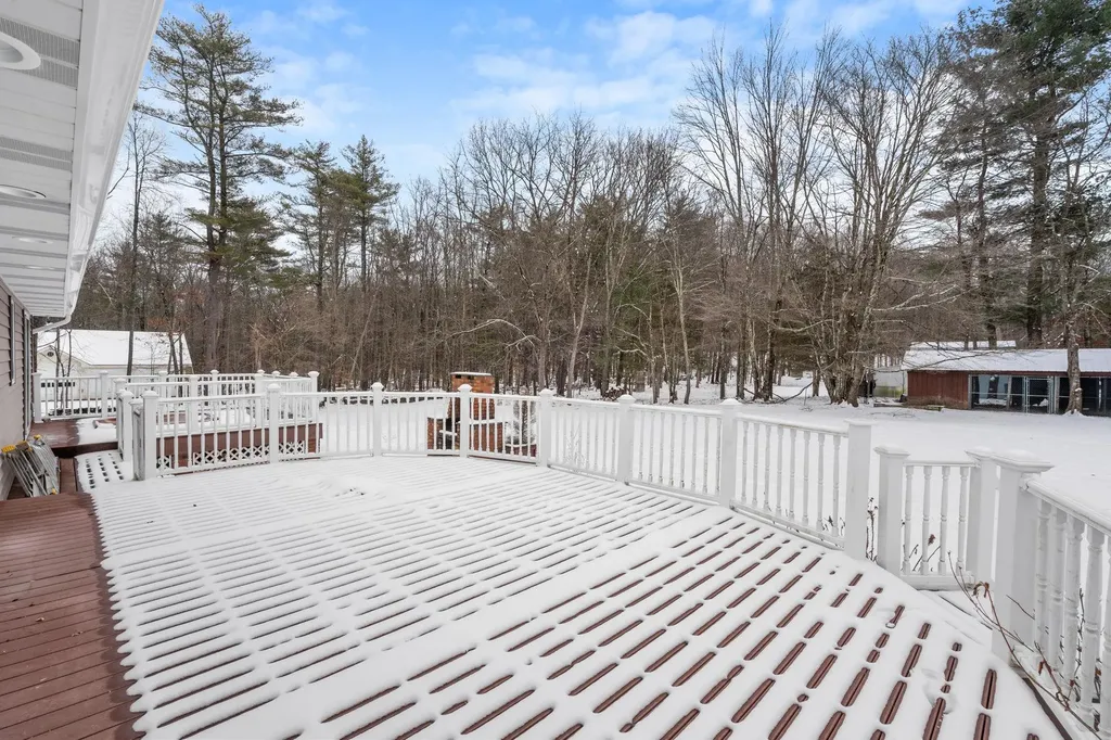 6 M And M Road Middletown NY 10940