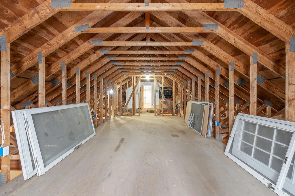 6 M And M Road Middletown NY 10940