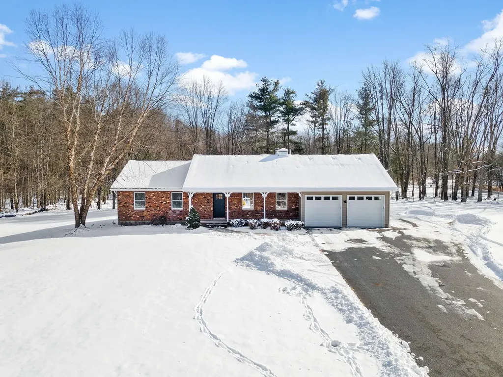6 M And M Road Middletown NY 10940