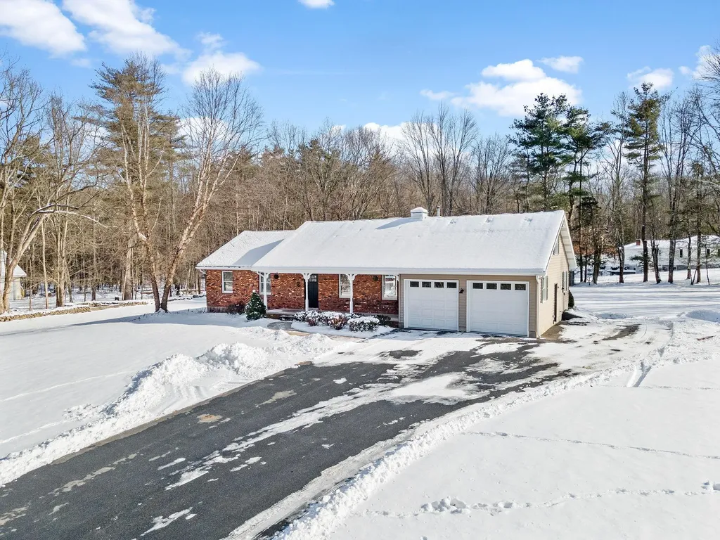 6 M And M Road Middletown NY 10940