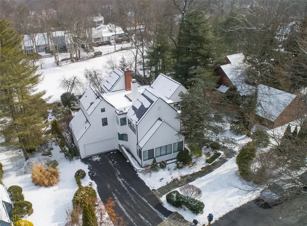23 Harrows Lane Purchase NY 10577