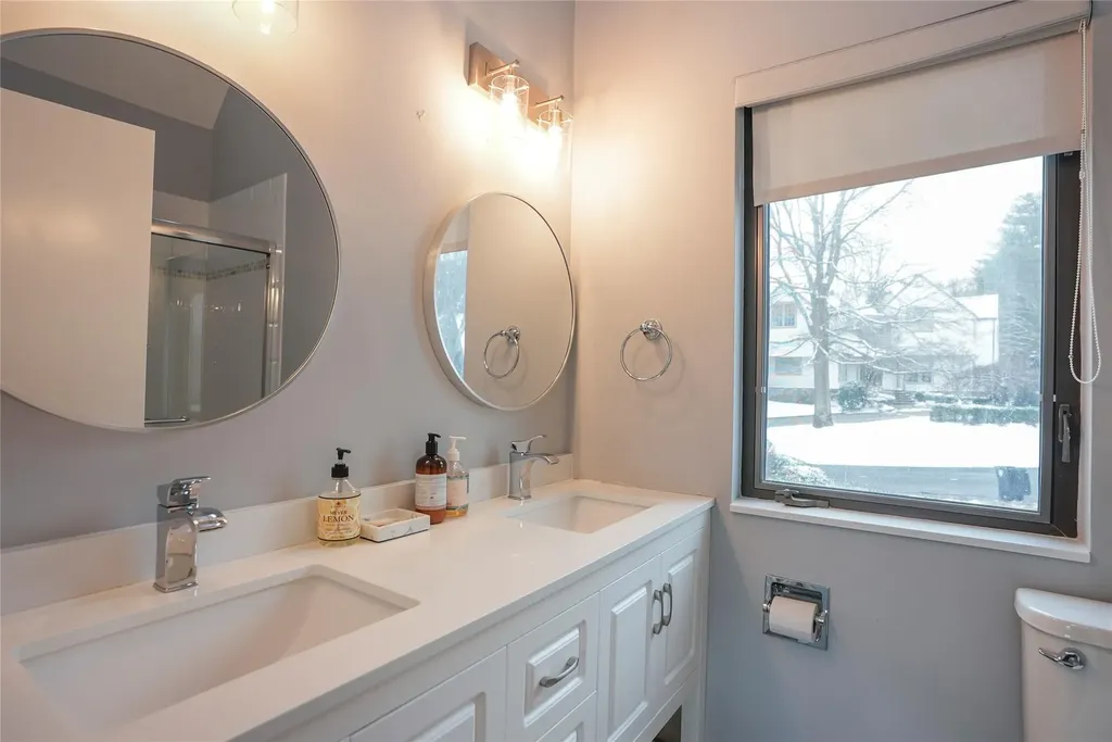 23 Harrows Lane Purchase NY 10577
