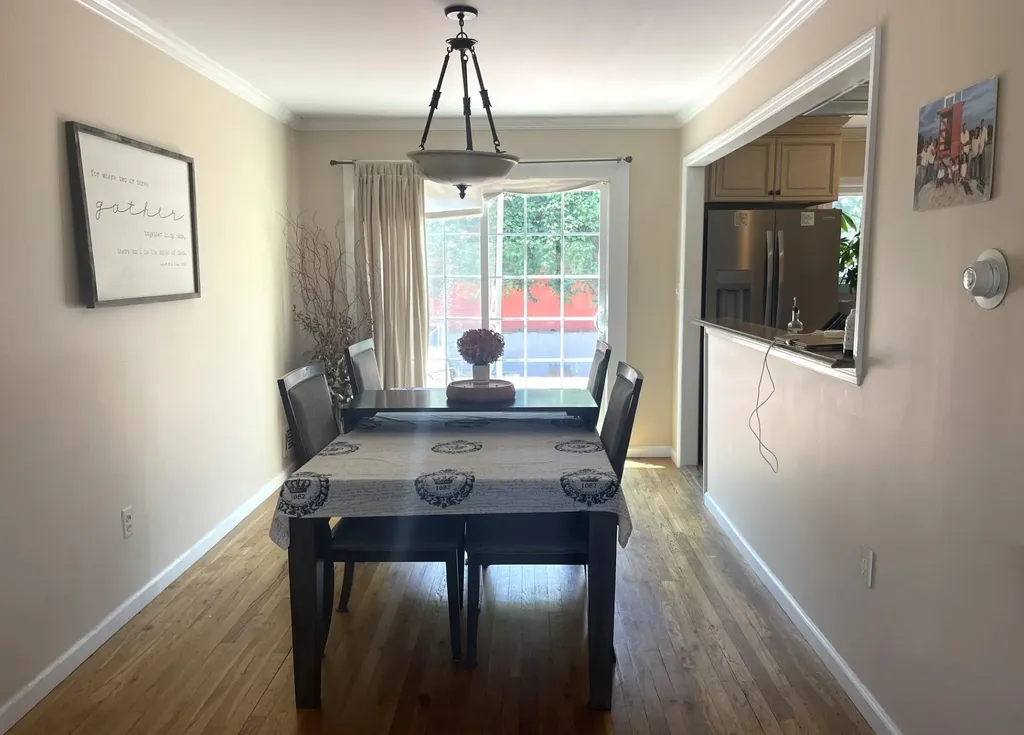 53 Valerie Drive Yonkers NY 10703