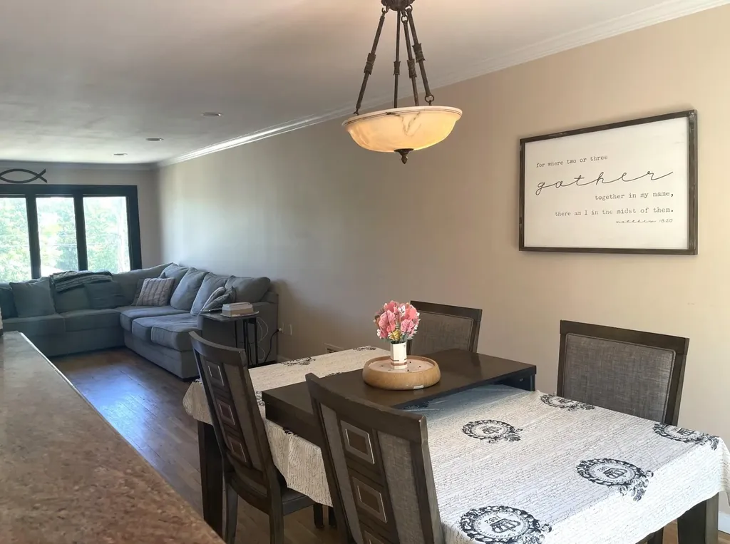 53 Valerie Drive Yonkers NY 10703