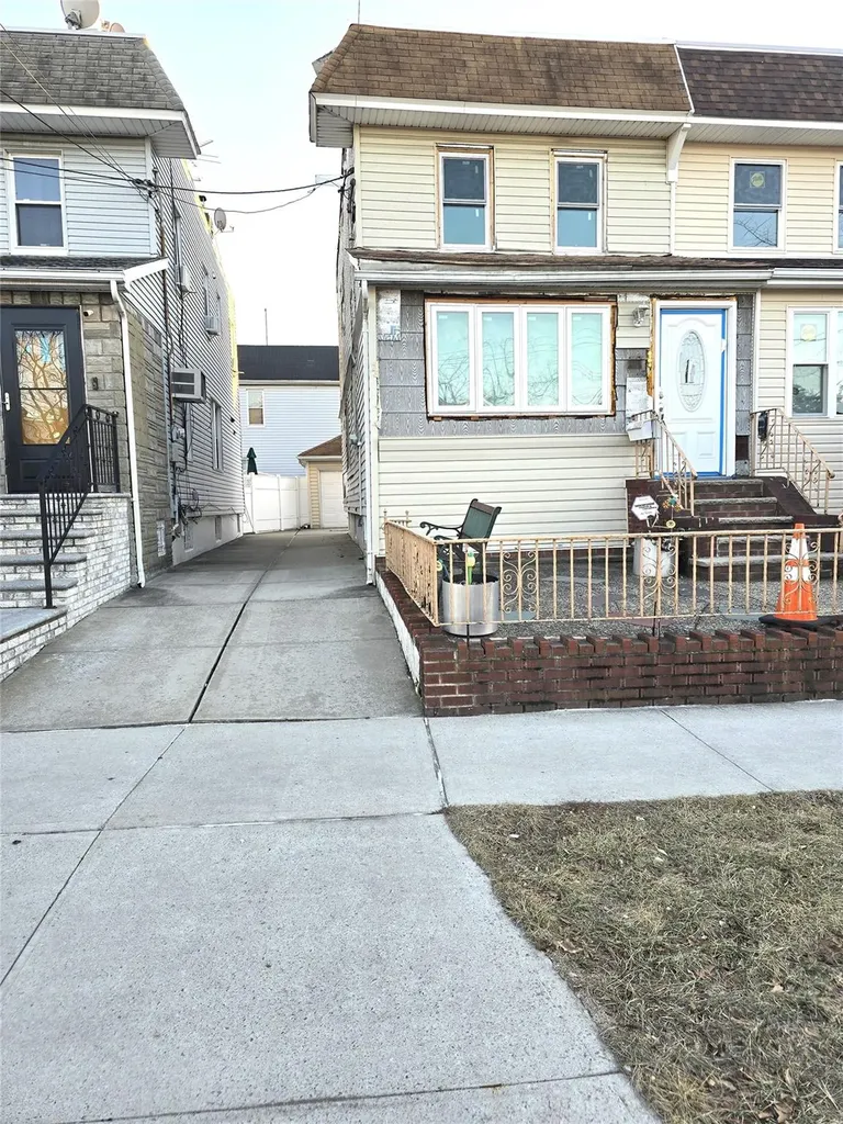 9504 Linden Boulevard Ozone Park NY 11417