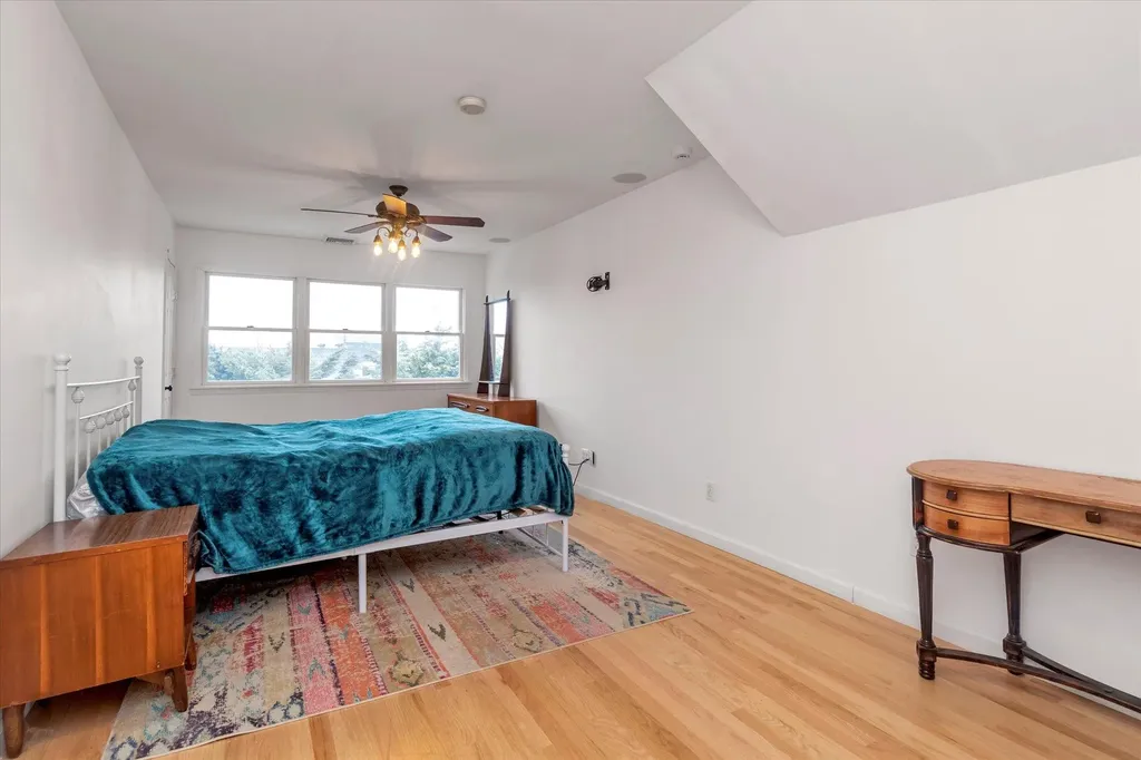 114 North Road Babylon NY 11702