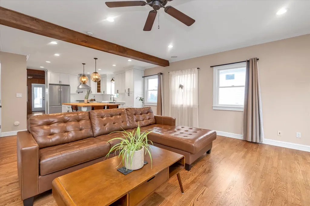 114 North Road Babylon NY 11702