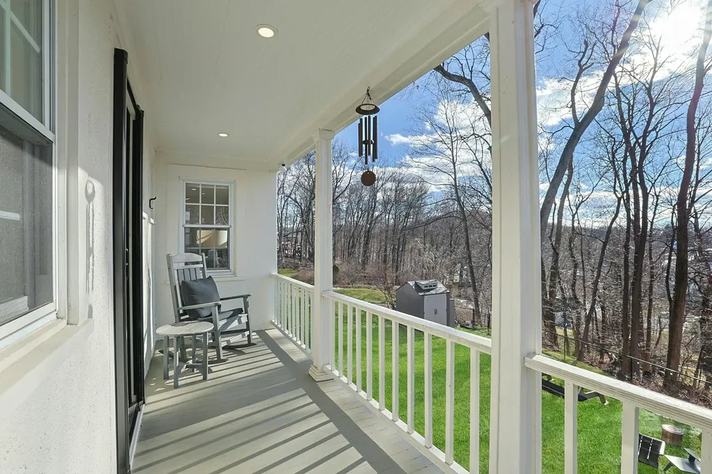 20 Iroquois Road Ossining NY 10562