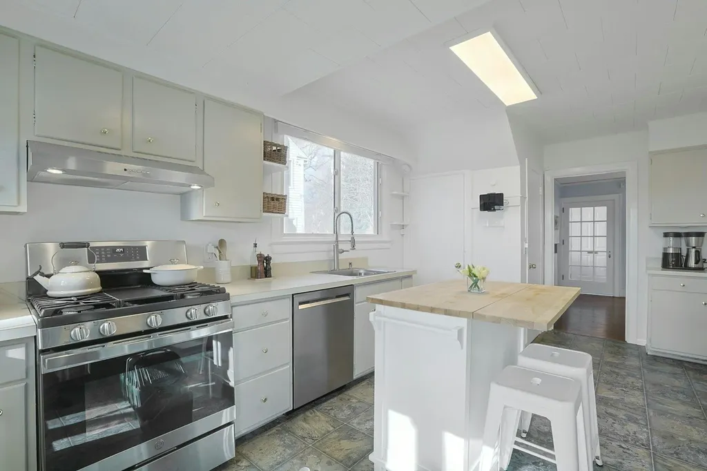 20 Iroquois Road Ossining NY 10562