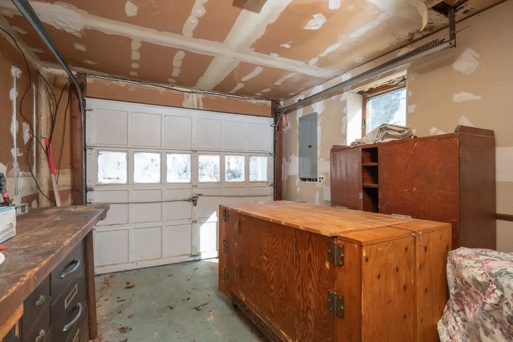 597 Old Bethpage Road Old Bethpage NY 11804