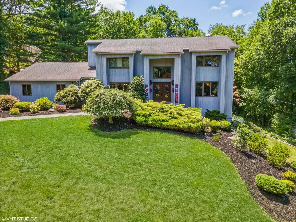 100 Guinea Road Brewster NY 10509