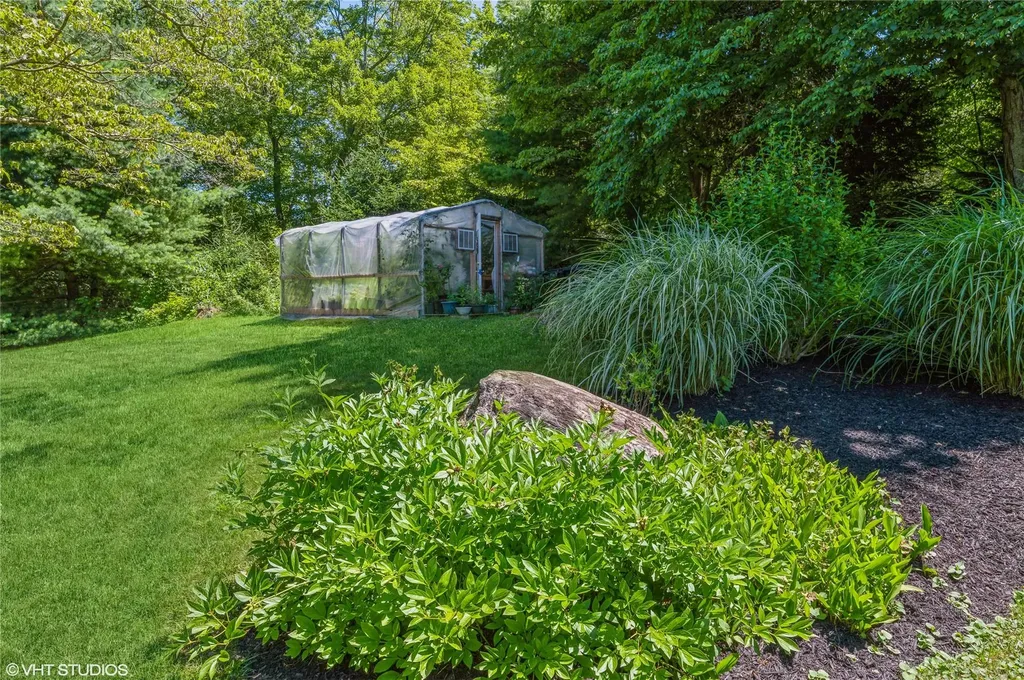 100 Guinea Road Brewster NY 10509