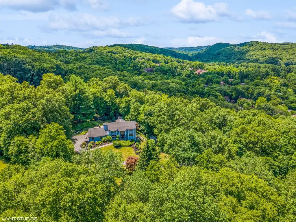 100 Guinea Road Brewster NY 10509