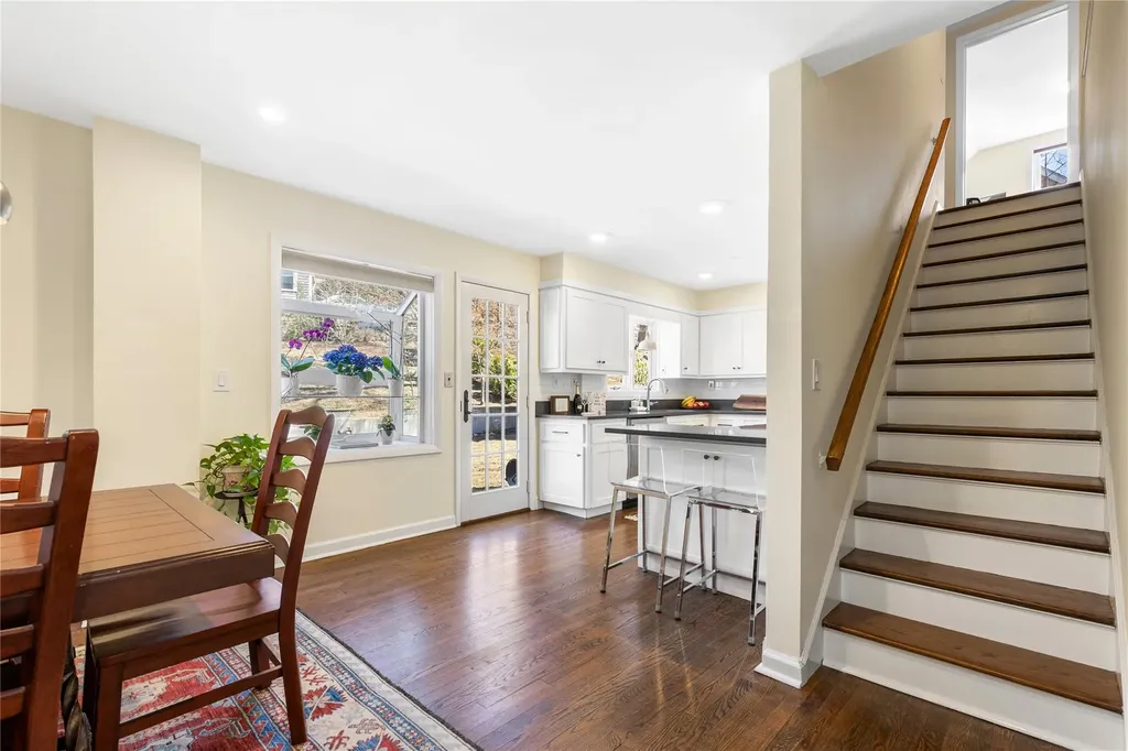 121 Walgrove Avenue Dobbs Ferry NY 10522