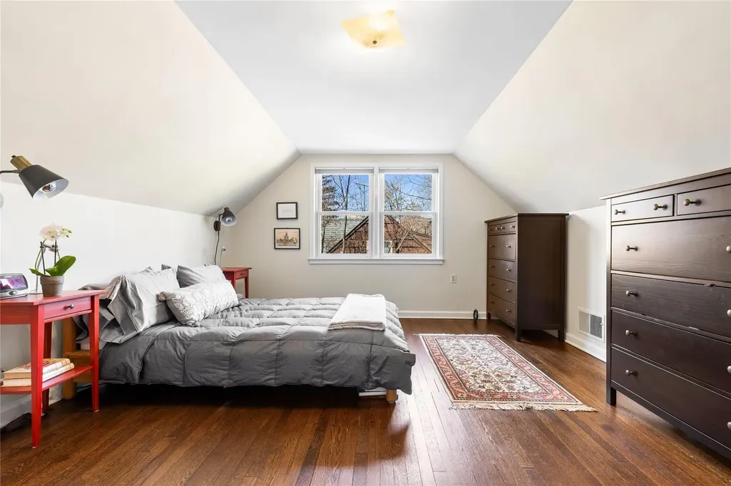 121 Walgrove Avenue Dobbs Ferry NY 10522
