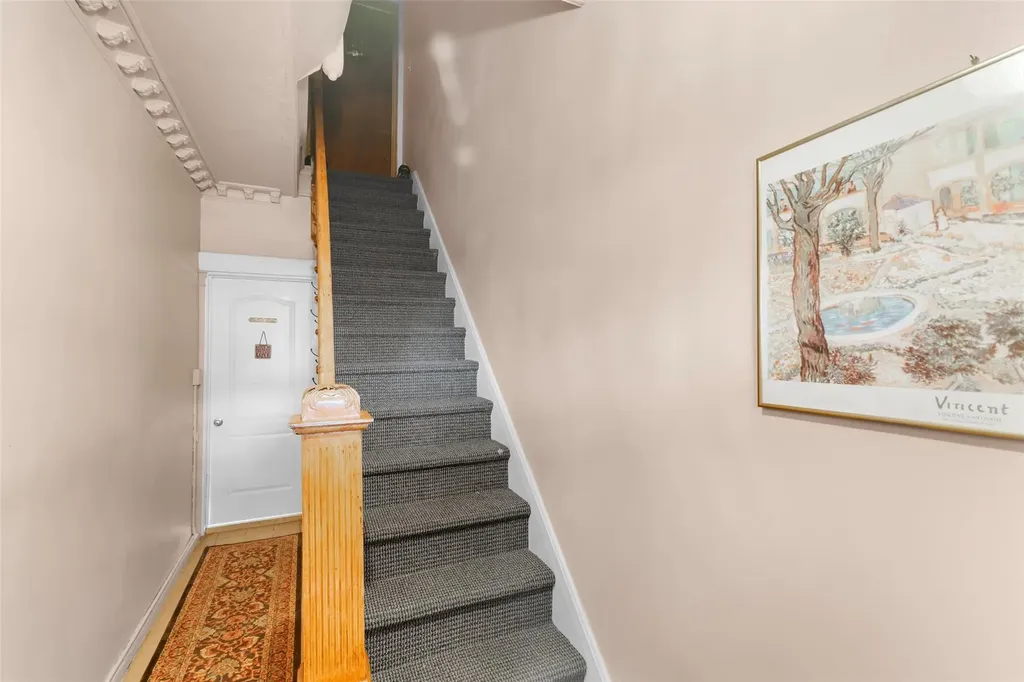 408 E 240th Street Bronx NY 10470
