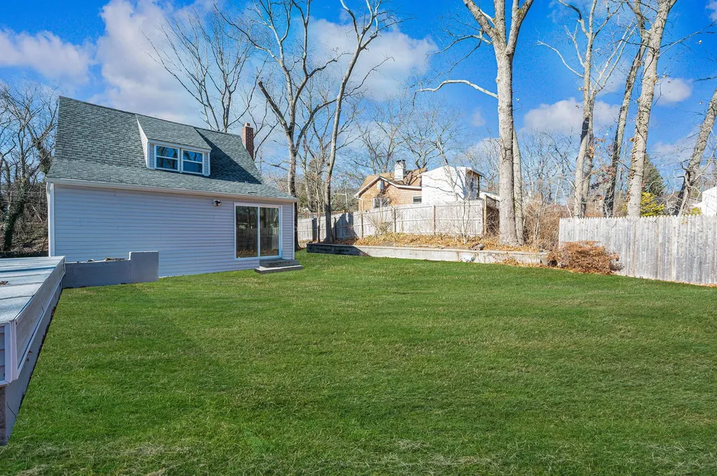 43 Hewlett Drive Sound Beach NY 11789