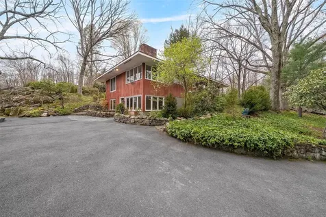 230 Watch Hill Road Cortlandt Manor NY 10567