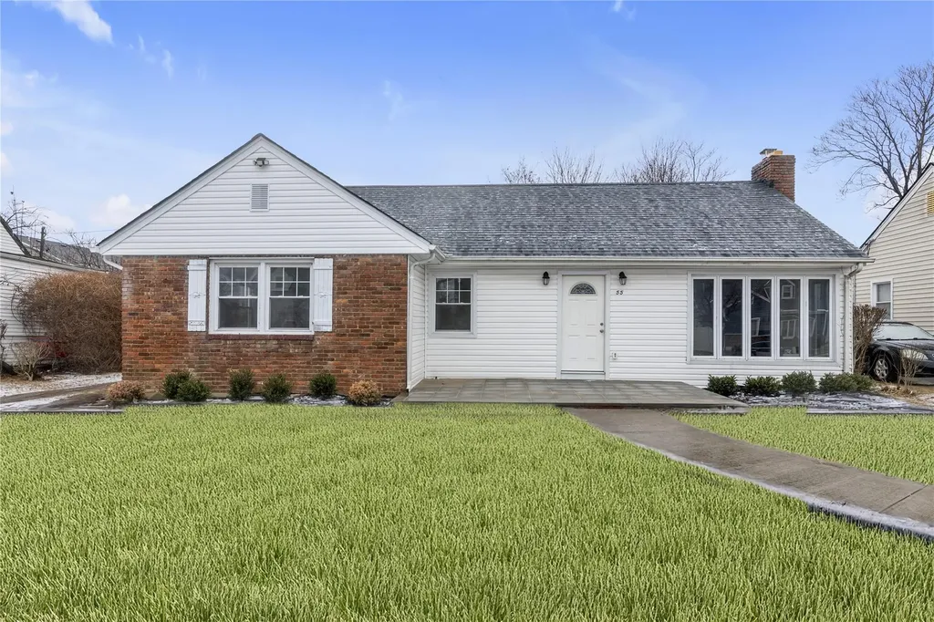 55 Harriman Avenue Hempstead NY 11550
