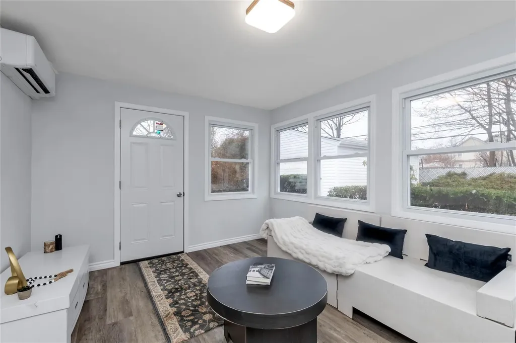 55 Harriman Avenue Hempstead NY 11550
