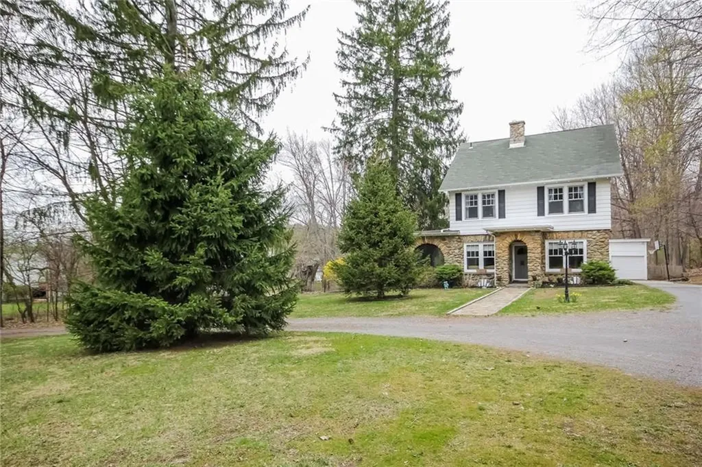2432 New Hackensack Road Poughkeepsie NY 12603