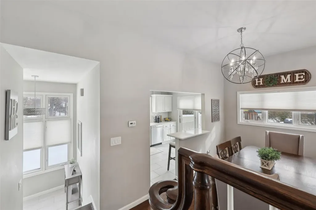 17 Silver Birch Lane Pearl River NY 10965