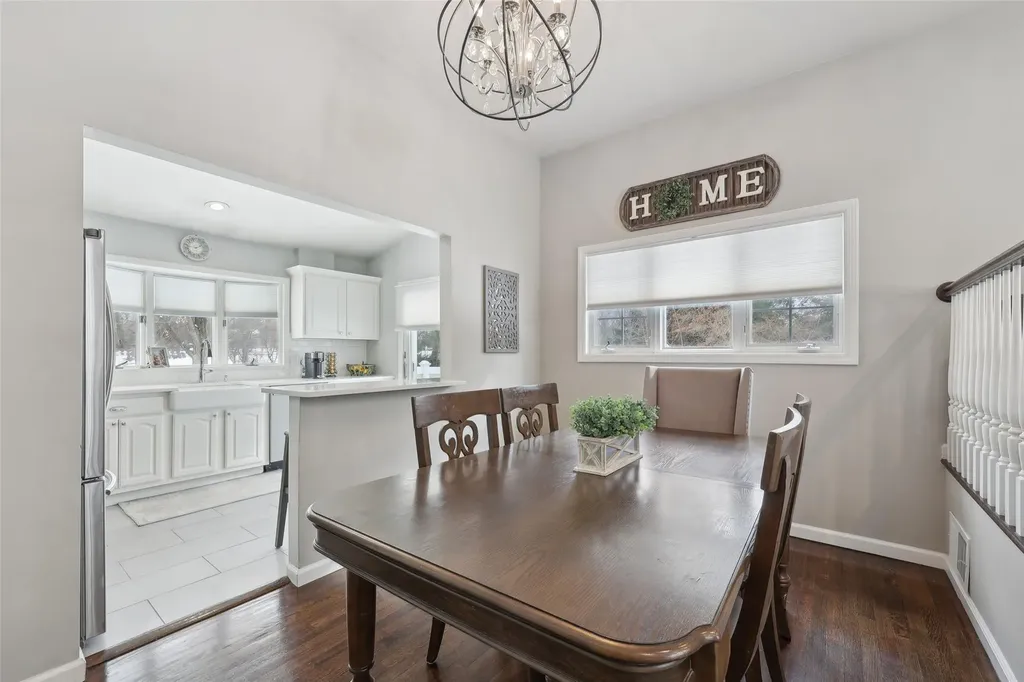 17 Silver Birch Lane Pearl River NY 10965