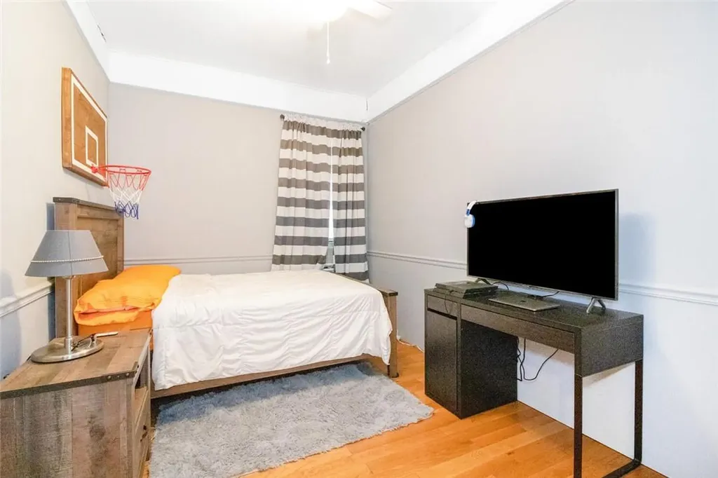 241 East 234th Street Bronx NY 10470