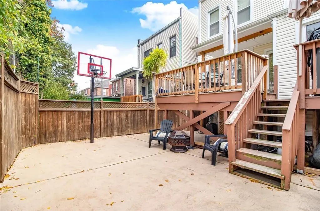 241 East 234th Street Bronx NY 10470