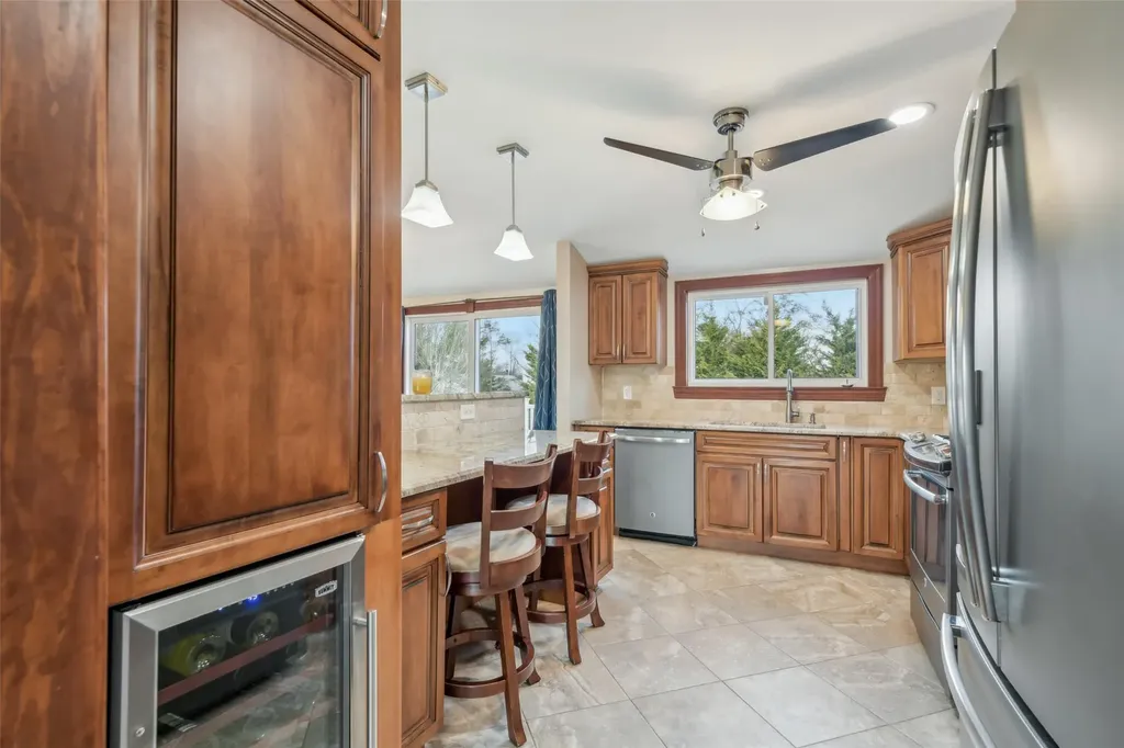 7 Plowboy Path Commack NY 11725