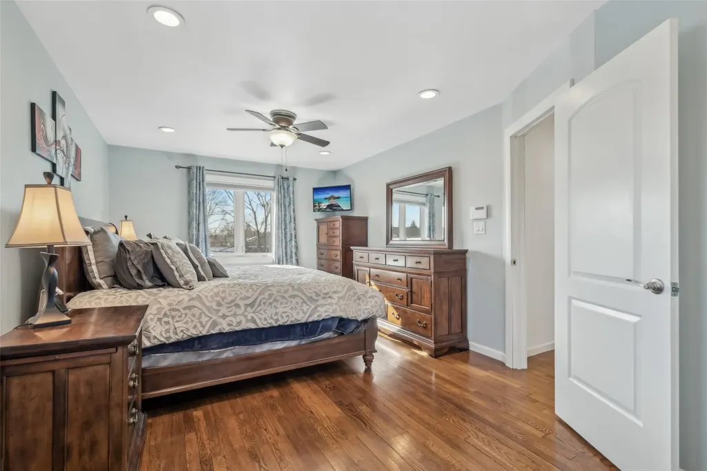 7 Plowboy Path Commack NY 11725