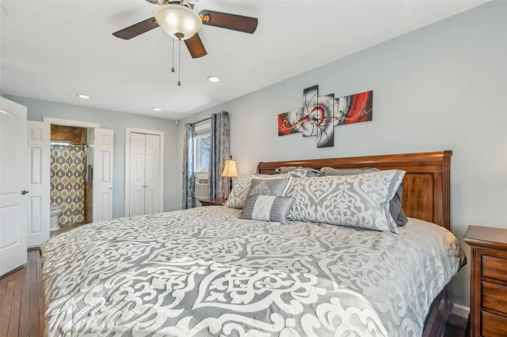 7 Plowboy Path Commack NY 11725