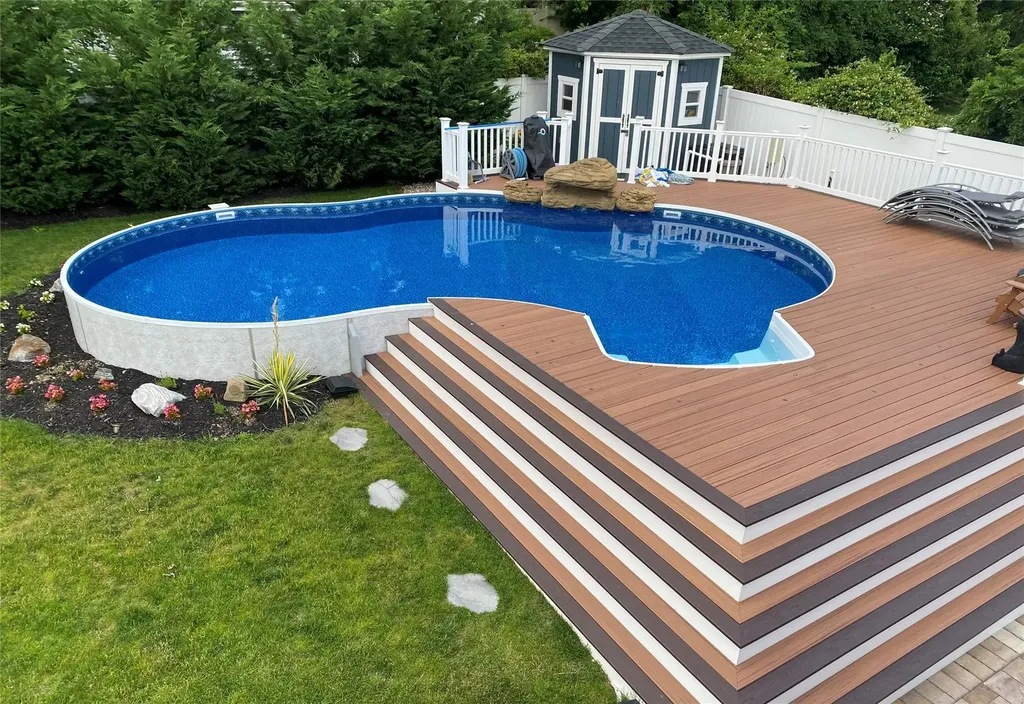 7 Plowboy Path Commack NY 11725